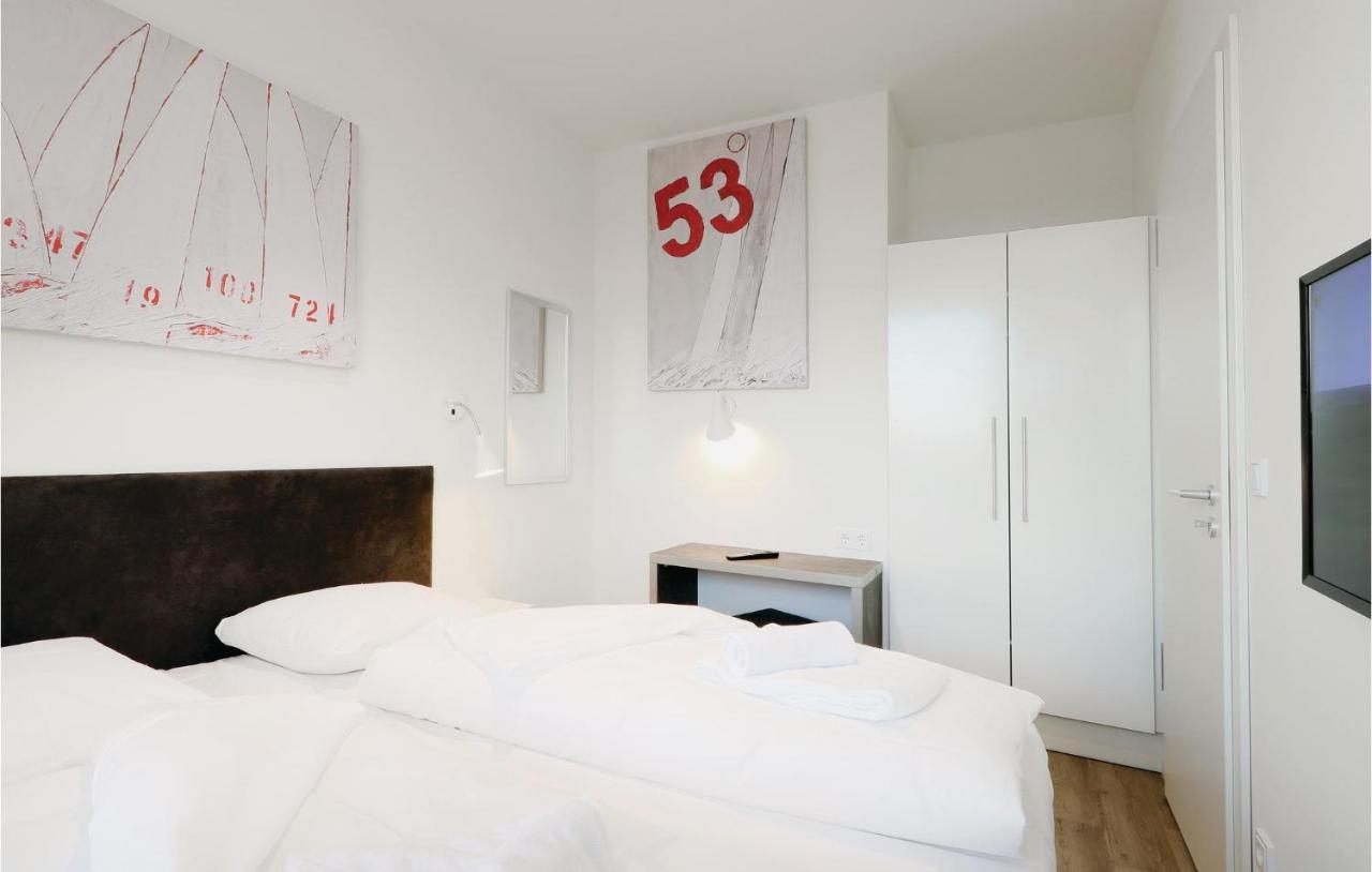 Nice Apartment In Luebeck Travemuende With Kitchen Esterno foto